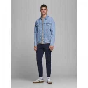 NAVY BLAZER