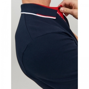 NAVY BLAZER