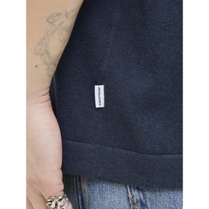 NAVY BLAZER