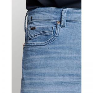 BLEACH DENIM